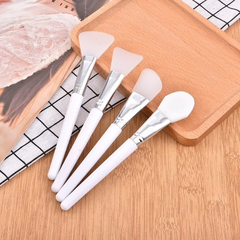 White Makeup Silicone Facial Mask Brush